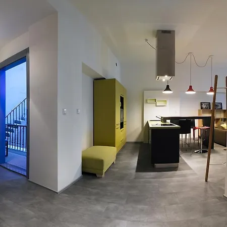 Apartment At The Blue Duckling Prague